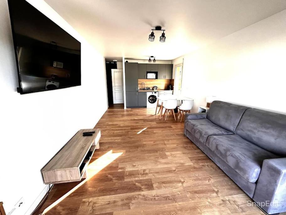Superbe Studio Climatise Avec Terrasse Proche Mer Cagnes-sur-Mer Esterno foto
